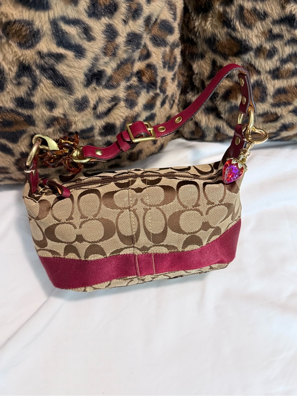 Coach Canvas Shoulder Bag in Khaki & Berry Red